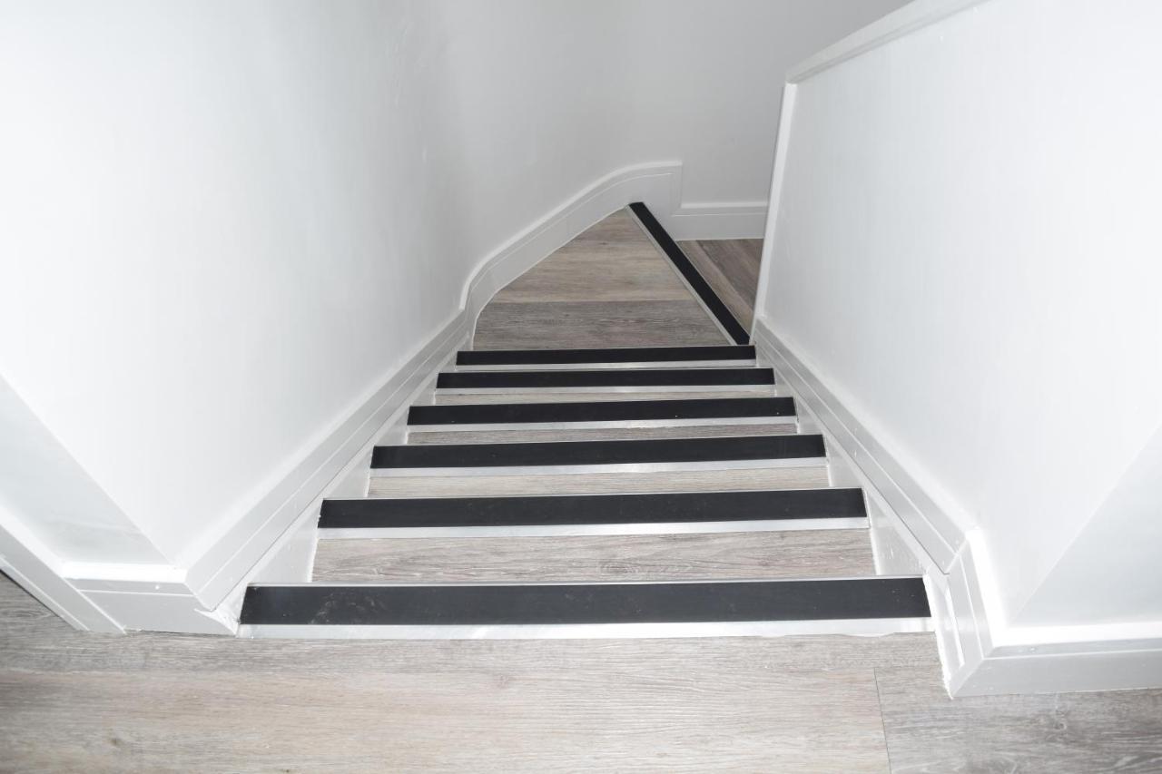 Airport Padzzz Apartment Wythenshawe Luaran gambar