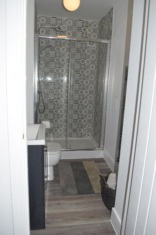 Airport Padzzz Apartment Wythenshawe Luaran gambar