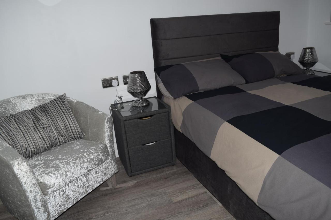 Airport Padzzz Apartment Wythenshawe Luaran gambar
